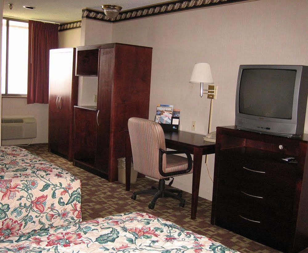 The Atrium Hotel And Conference Center Springdale Zewnętrze zdjęcie